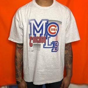 Vtg 90s Chicago Cubs Hanes Heavyweight gray shirt